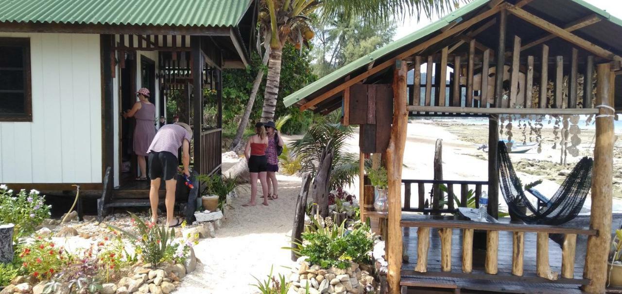 Beach House Kampung Genting ภายนอก รูปภาพ